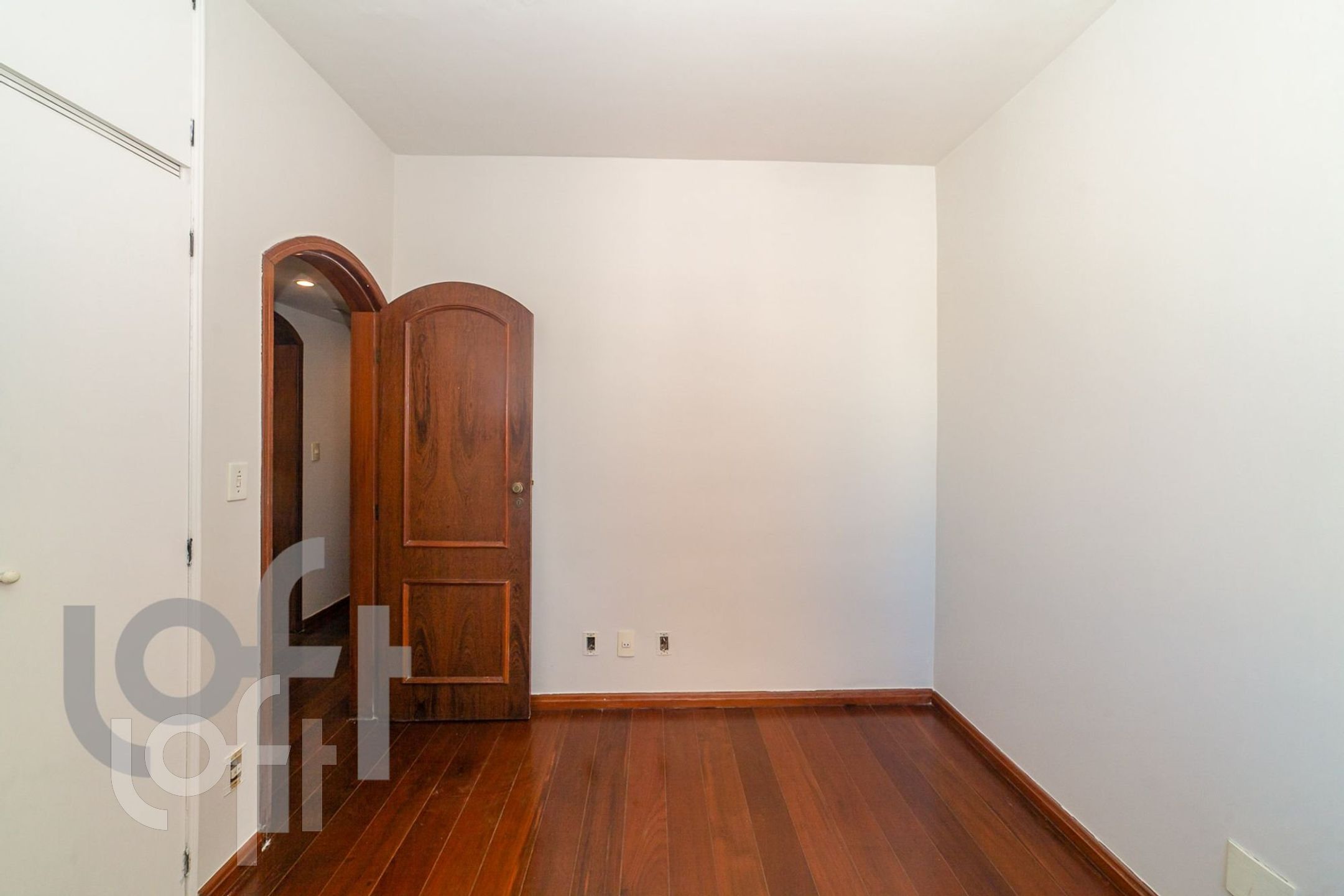 Apartamento à venda com 4 quartos, 340m² - Foto 3