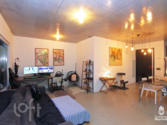 Apartamento com 68m², 2 dormitórios, 2 vagas, Petrópolis em Porto Alegre