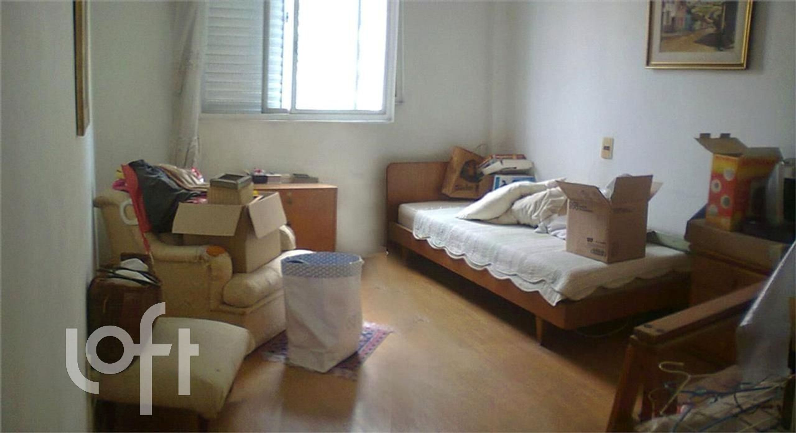 Apartamento à venda com 3 quartos, 132m² - Foto 2