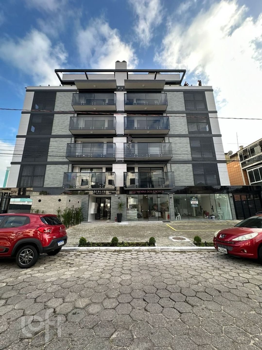 Apartamentos com 74m², 2 quartos, 1 suíte, 1 garagem, no bairro Canasvieiras em Florianópolis