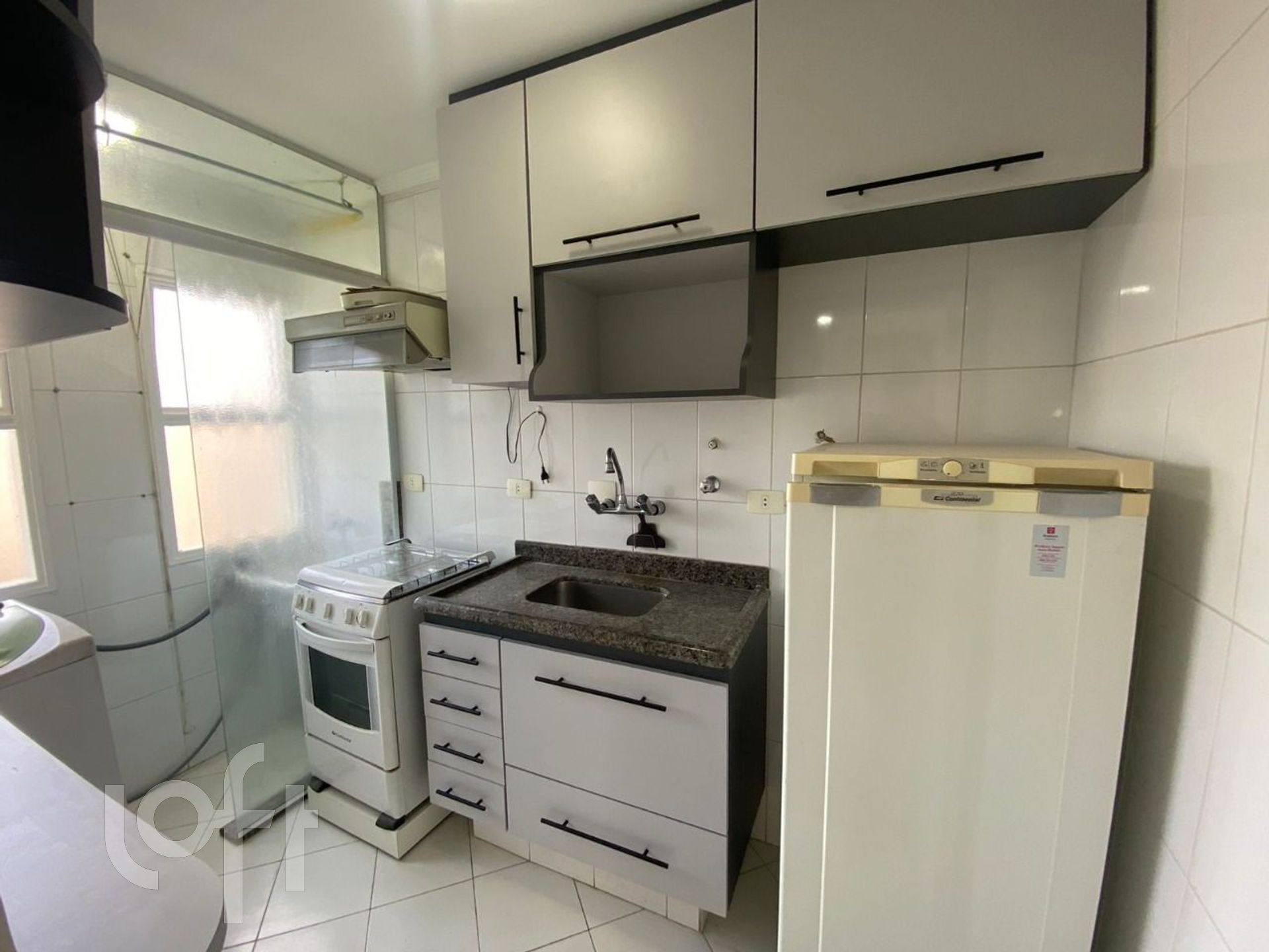 Apartamento à venda com 1 quarto, 33m² - Foto 6