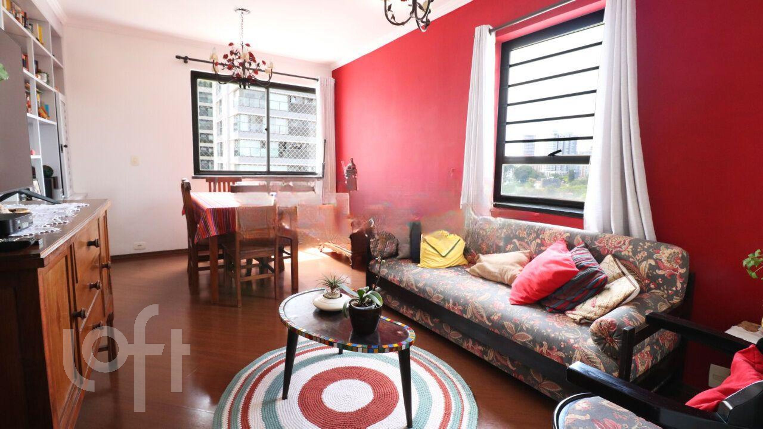 Apartamento na Vila Madalena com 2 dormitórios e 1 vaga