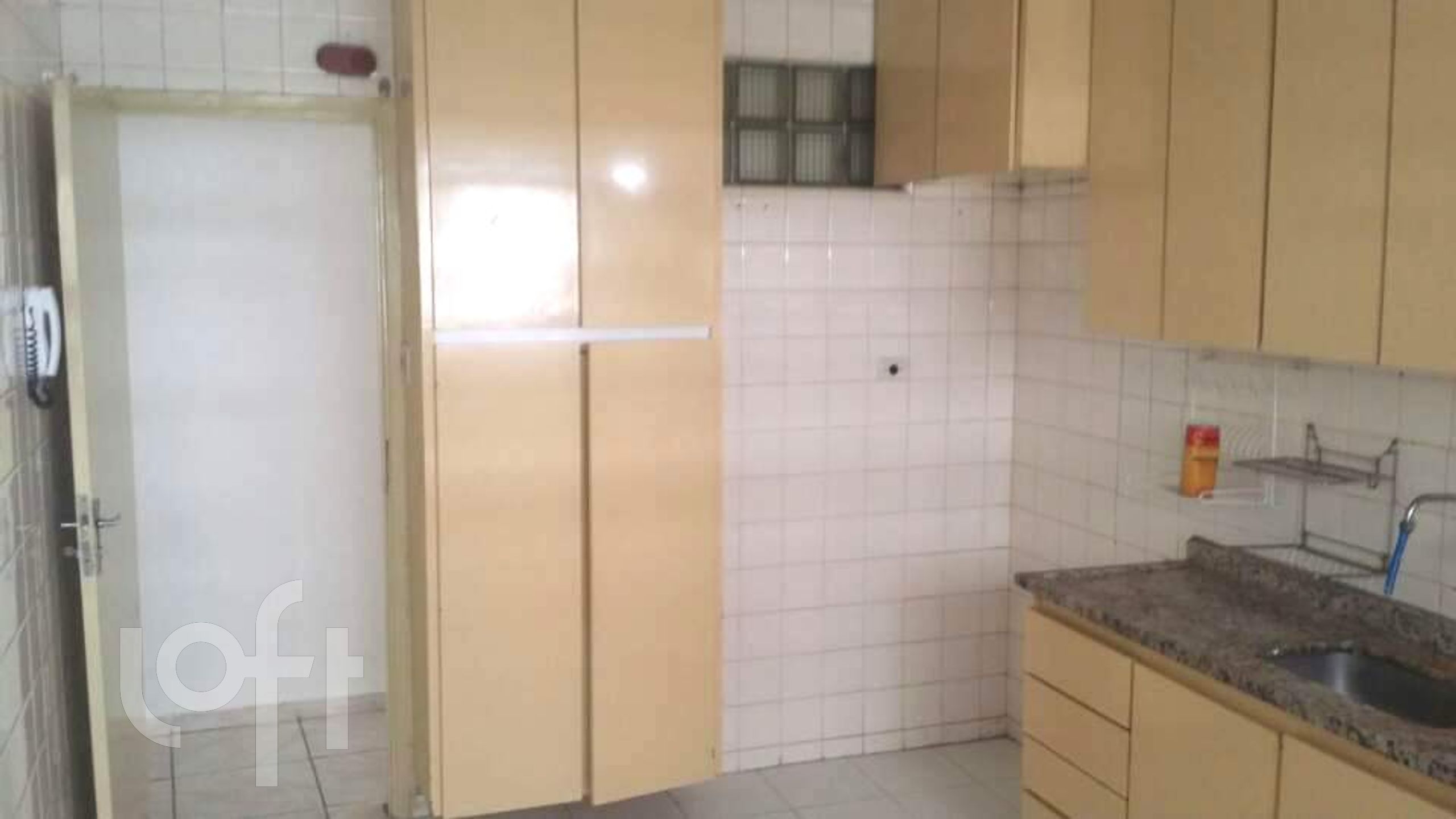 Apartamento à venda com 3 quartos, 197m² - Foto 5