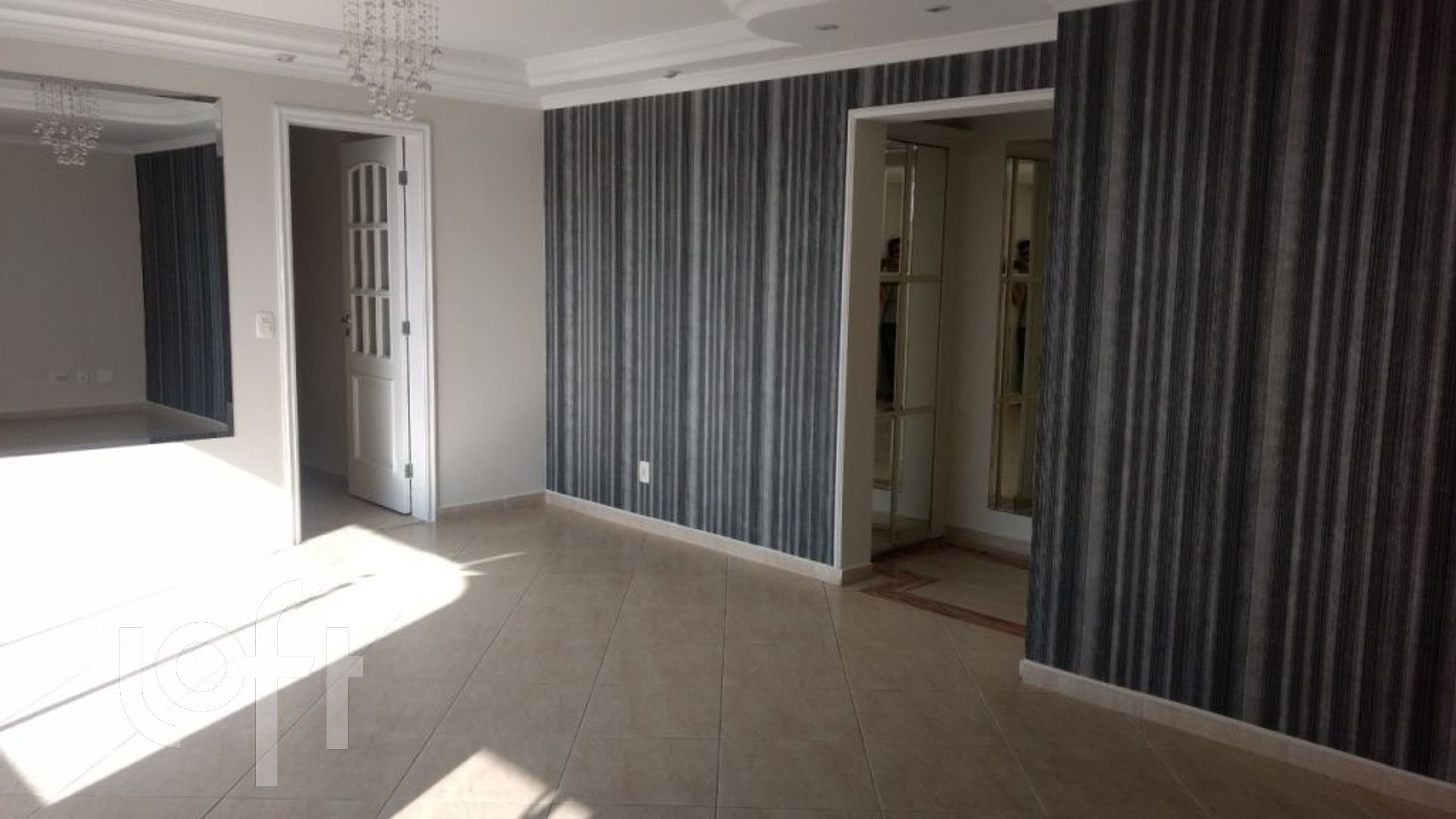 Apartamento à venda com 4 quartos, 250m² - Foto 4