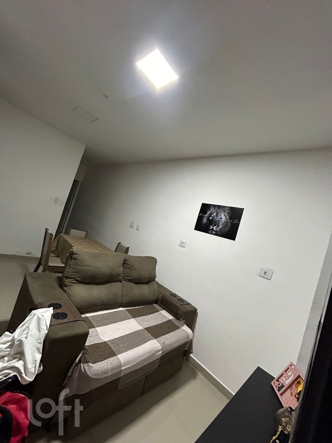 Apartamento à venda em Vila Carmosina com 40 m², 1