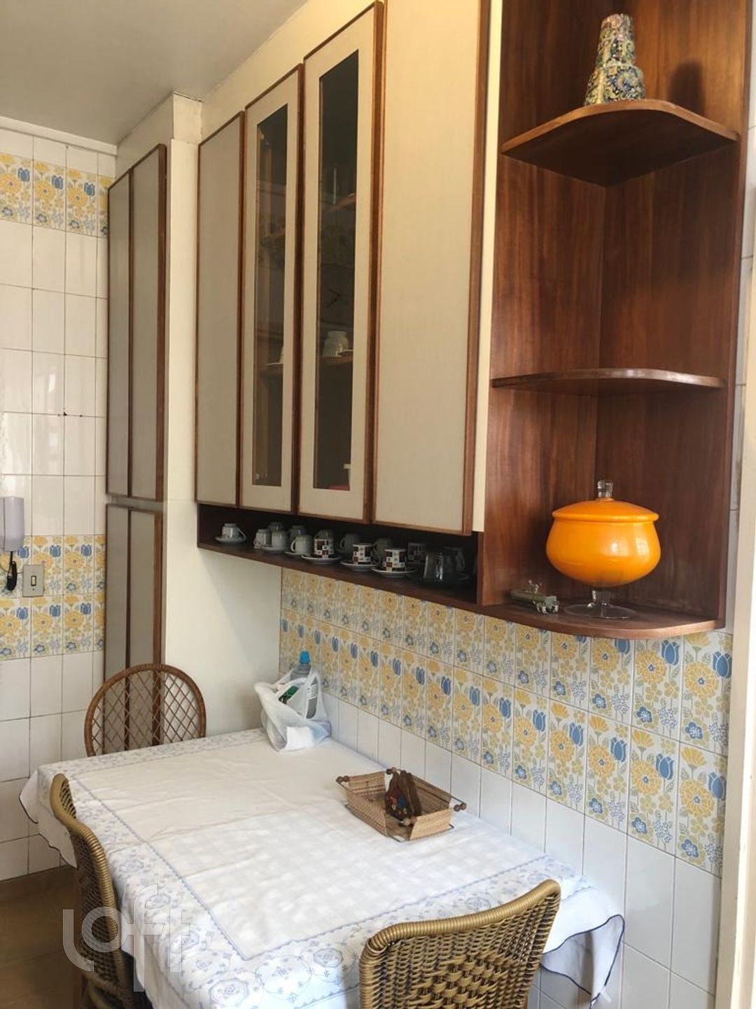 Apartamento à venda com 3 quartos, 94m² - Foto 4