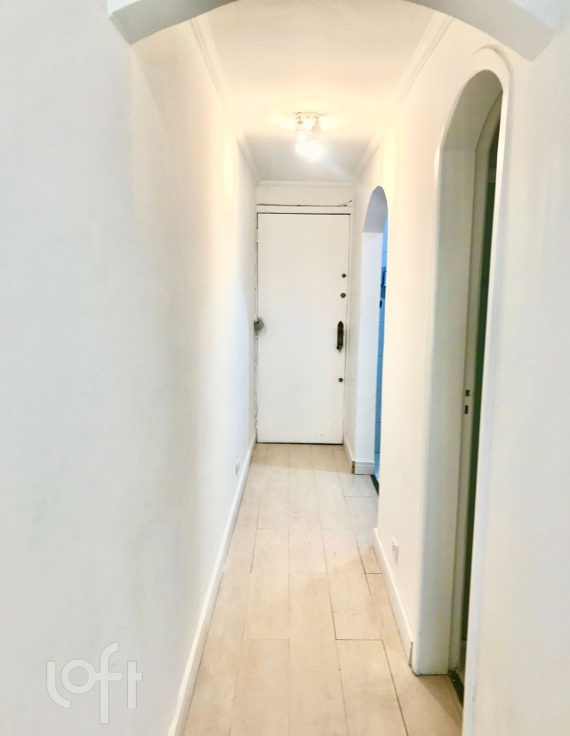 Apartamento à venda com 1 quarto, 37m² - Foto 3