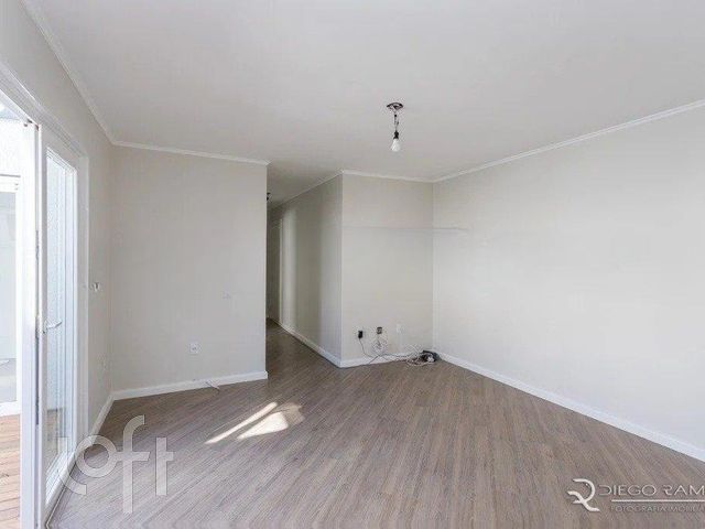 Apartamento com 82m², 2 dormitórios, 2 suítes, Menino Deus em Porto Alegre