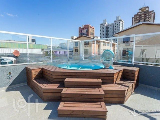 Apartamento com 82m², 2 dormitórios, 2 suítes, Menino Deus em Porto Alegre