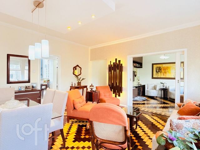 Apartamento com 170m², 3 dormitórios, 1 suíte, 2 vagas, Rio Branco em Porto Alegre