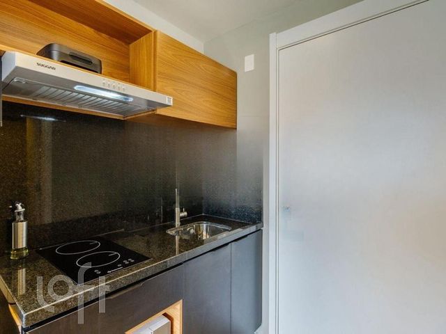 Apartamento com 24m², 1 dormitório, 1 vaga, Rio Branco em Porto Alegre