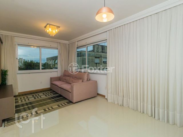 Apartamento com 70m², 2 dormitórios, 1 suíte, 2 vagas, Cristo Redentor em Porto Alegre