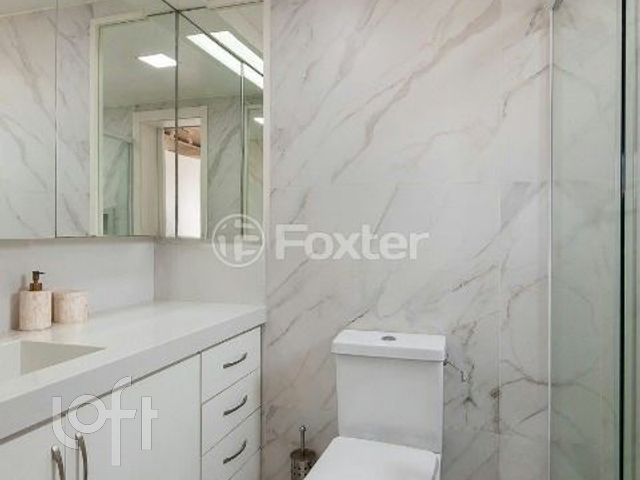 Apartamento com 254m², 3 dormitórios, 1 suíte, 2 vagas, Moinhos de Vento em Porto Alegre