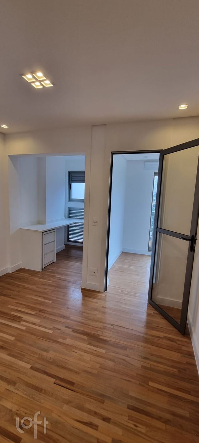 Apartamento à venda com 3 quartos, 180m² - Foto 24