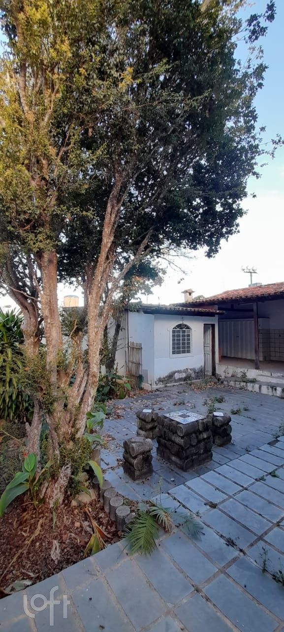 Casa à venda com 3 quartos, 250m² - Foto 17