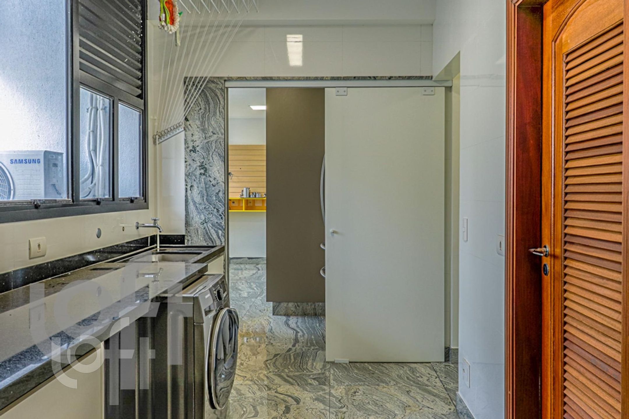 Apartamento à venda com 4 quartos, 220m² - Foto 19