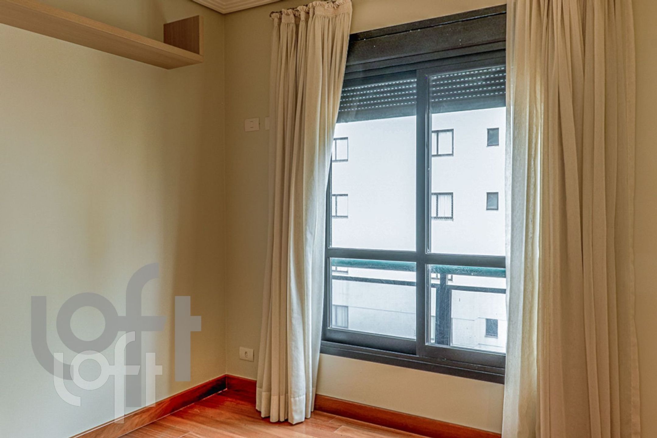 Apartamento à venda com 4 quartos, 220m² - Foto 43