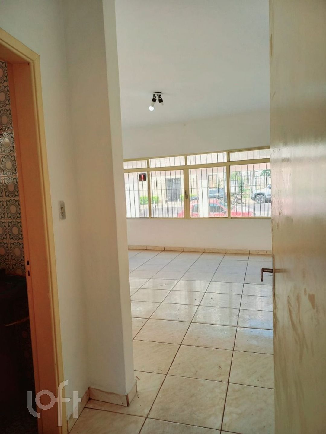 Casa à venda com 3 quartos, 158m² - Foto 4