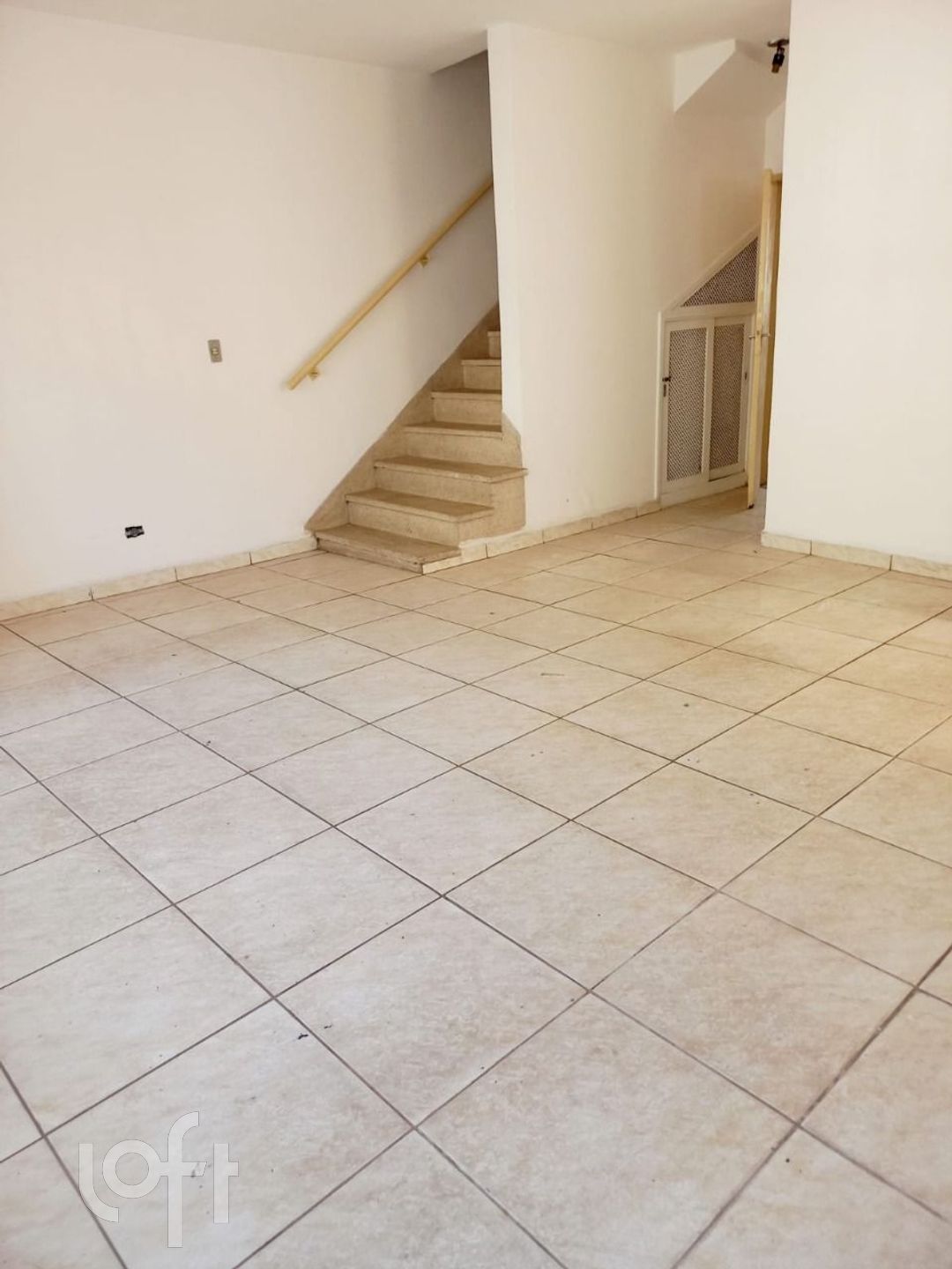 Casa à venda com 3 quartos, 158m² - Foto 2