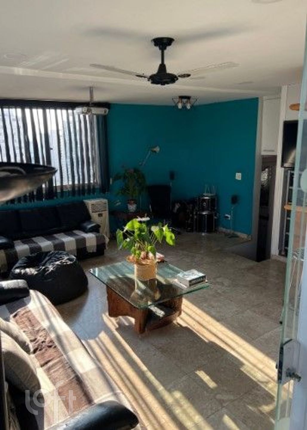 Apartamento à venda com 3 quartos, 220m² - Foto 1