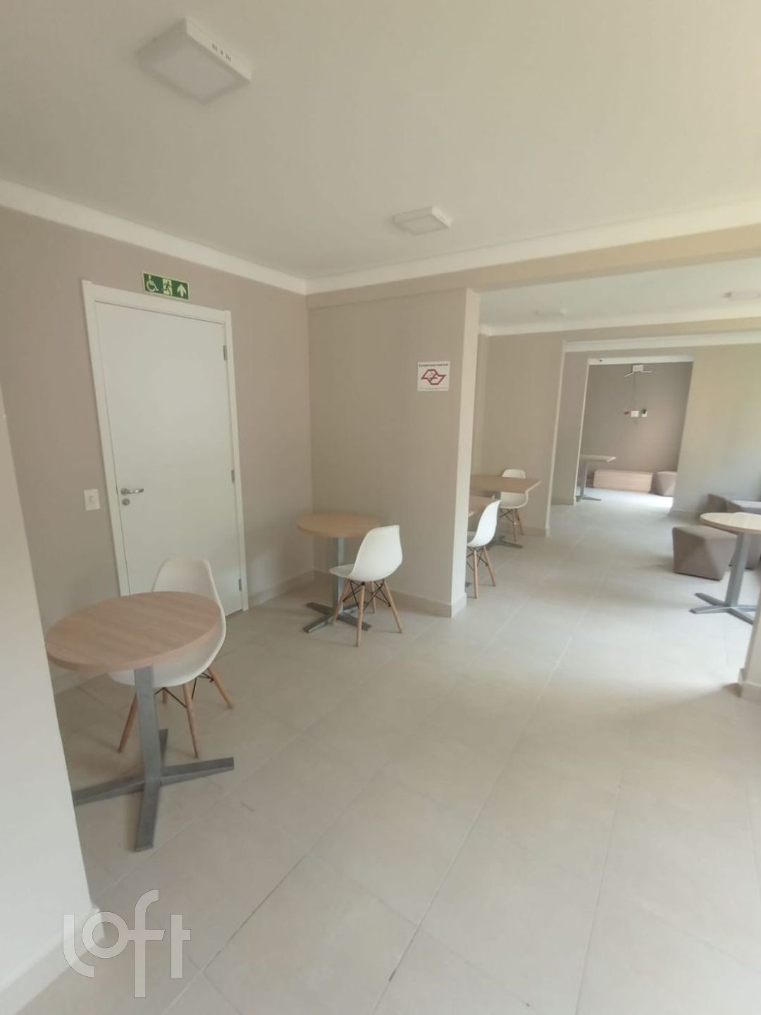 Apartamento à venda com 2 quartos, 33m² - Foto 13