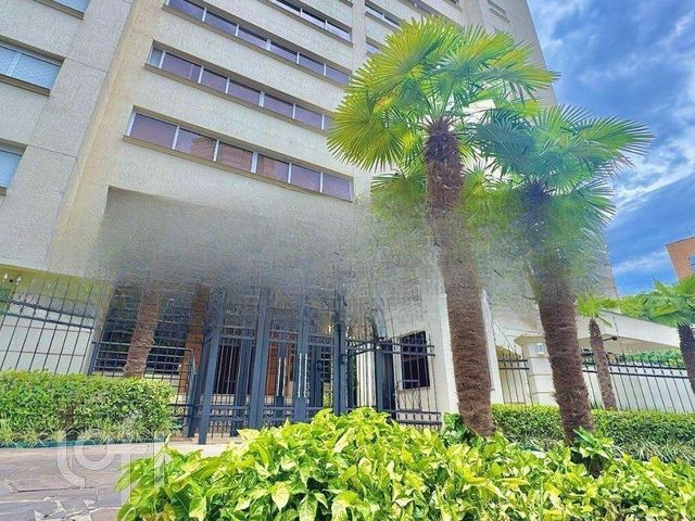 Apartamento com 134m², 3 dormitórios, 1 suíte, 3 vagas, Bela Vista em Porto Alegre