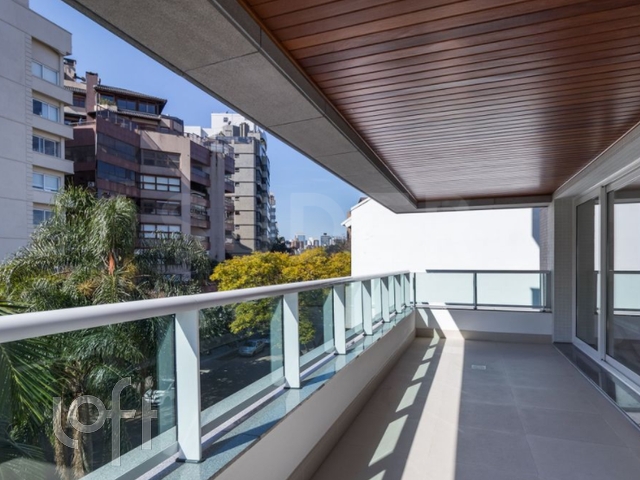 Apartamento com 226m², 4 dormitórios, 4 suítes, 4 vagas, Bela Vista em Porto Alegre