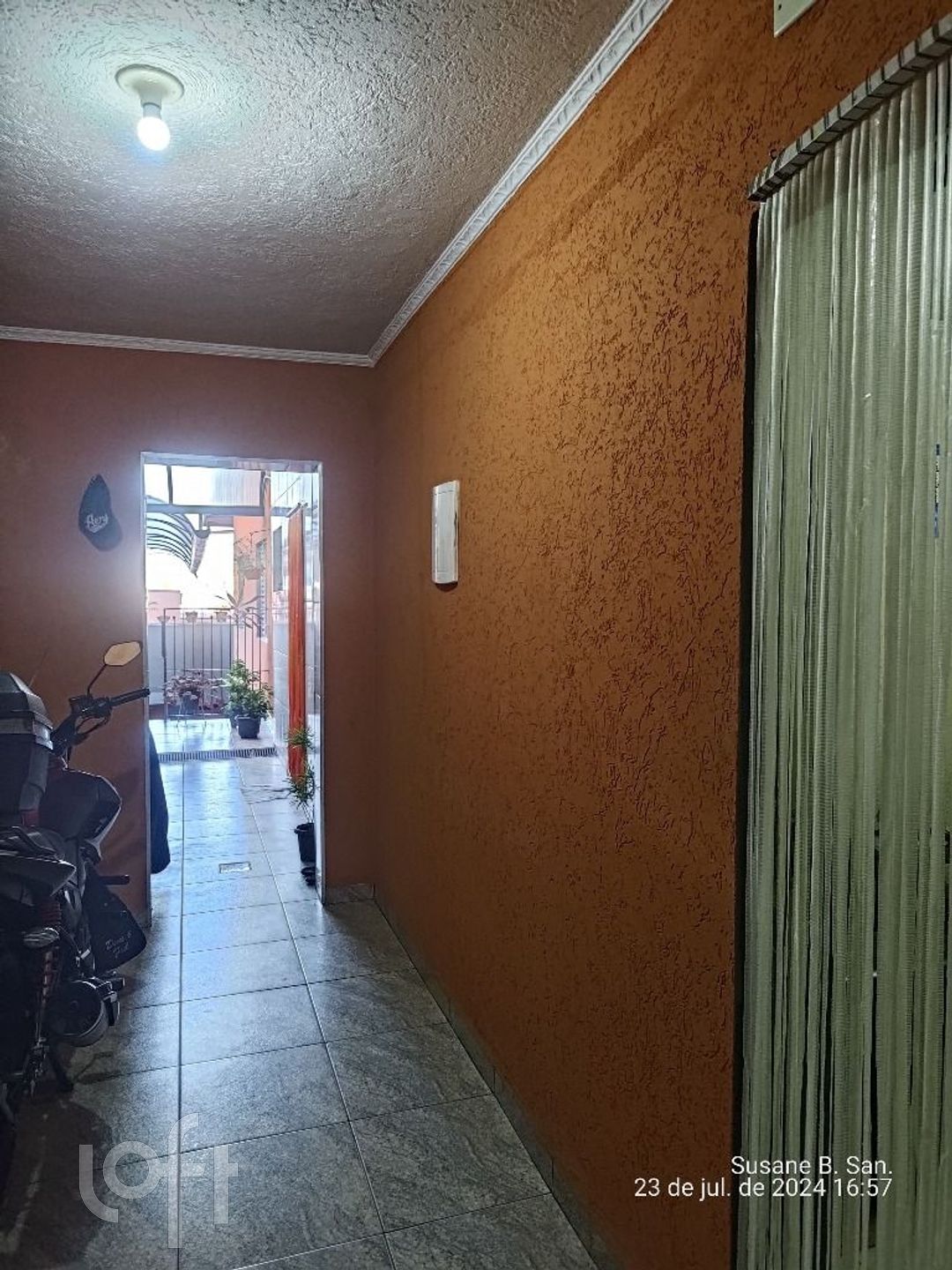 Casa à venda com 2 quartos, 150m² - Foto 2