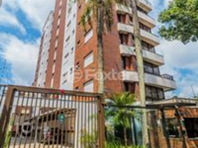 Apartamento com 75m², 2 dormitórios, 1 suíte, 2 vagas, Petrópolis em Porto Alegre