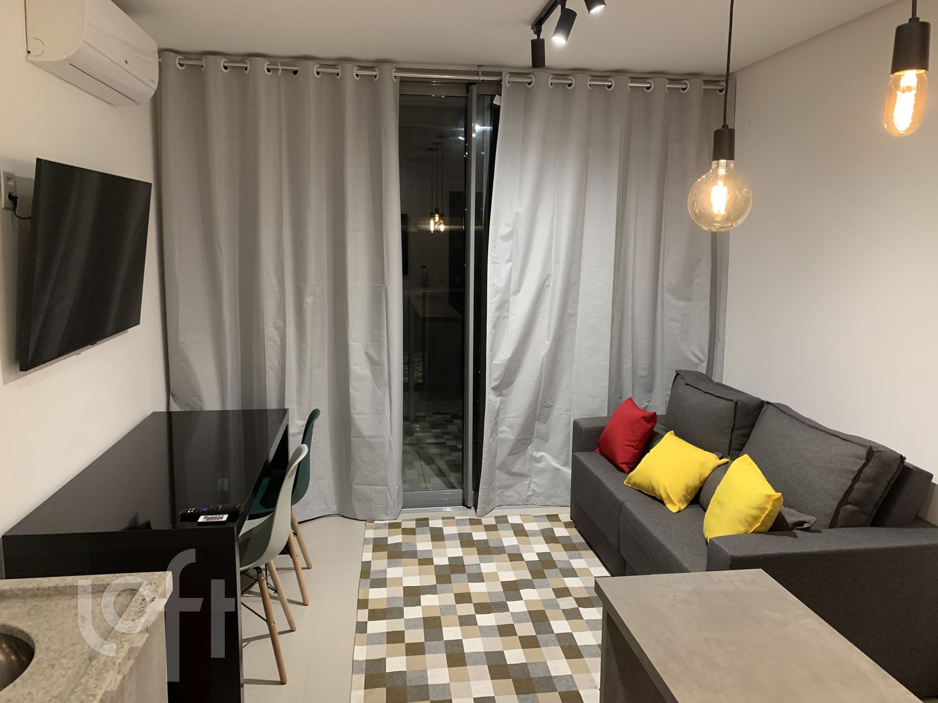 Apartamento à venda com 1 quarto, 40m² - Foto 12