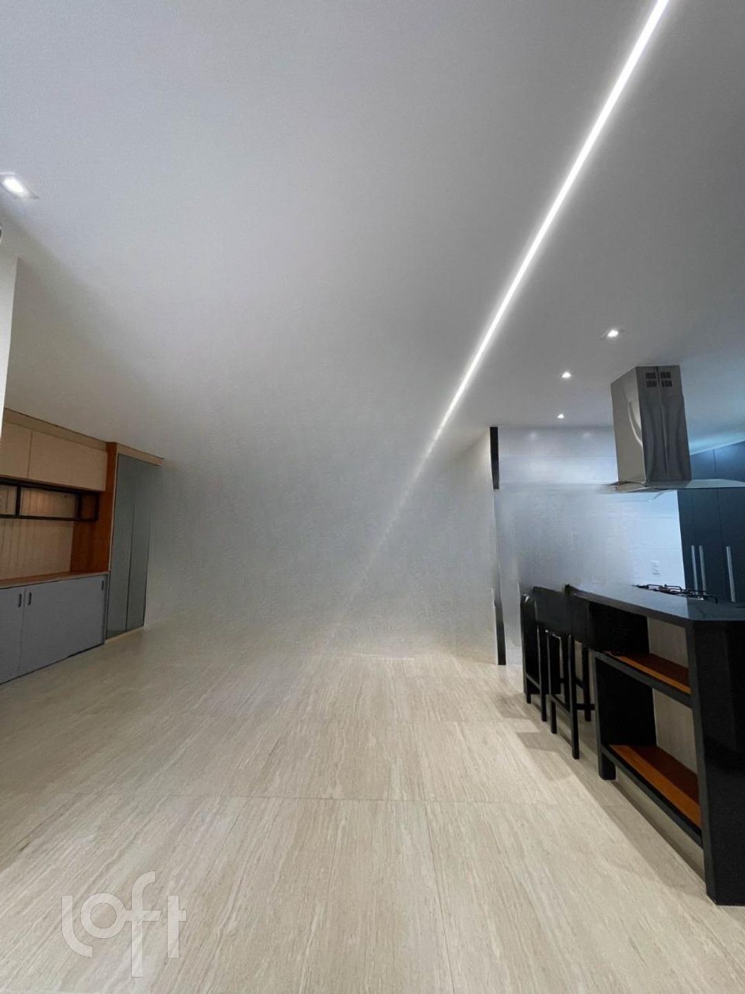 Apartamento à venda com 3 quartos, 145m² - Foto 7