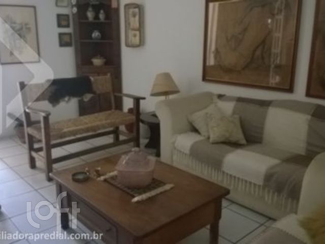 Apartamento com 620m², 3 dormitórios, 1 suíte, 7 vagas, Petrópolis em Porto Alegre