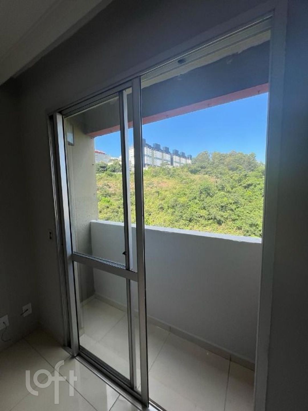 Apartamento à venda com 2 quartos, 45m² - Foto 12