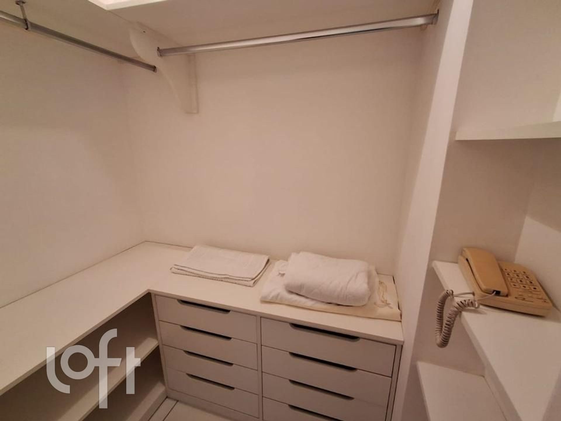 Apartamento à venda com 1 quarto, 45m² - Foto 7