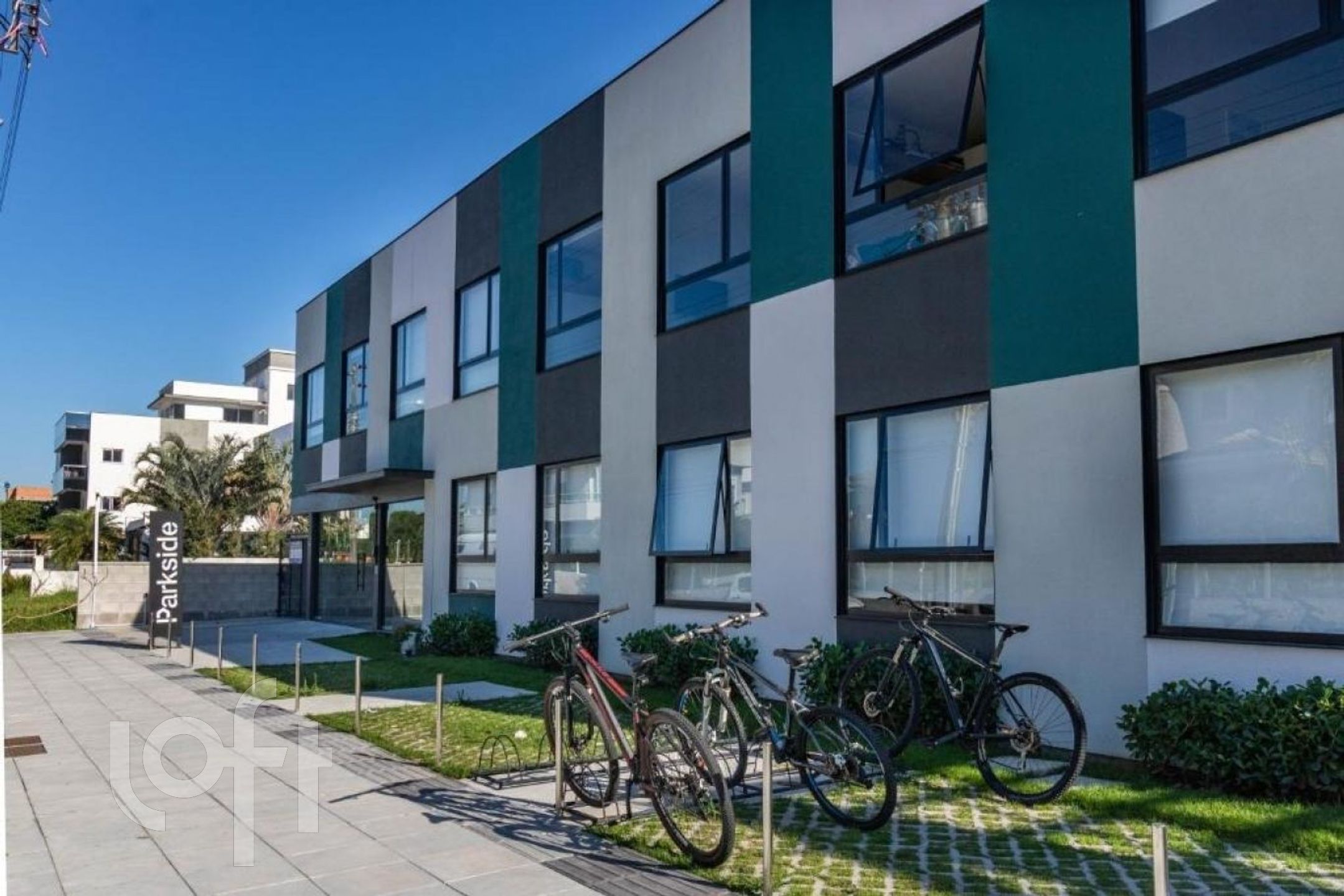 Apartamentos com 15m², 1 quarto, 1 suíte, no bairro Cachoeira do bom Jesus em Florianópolis
