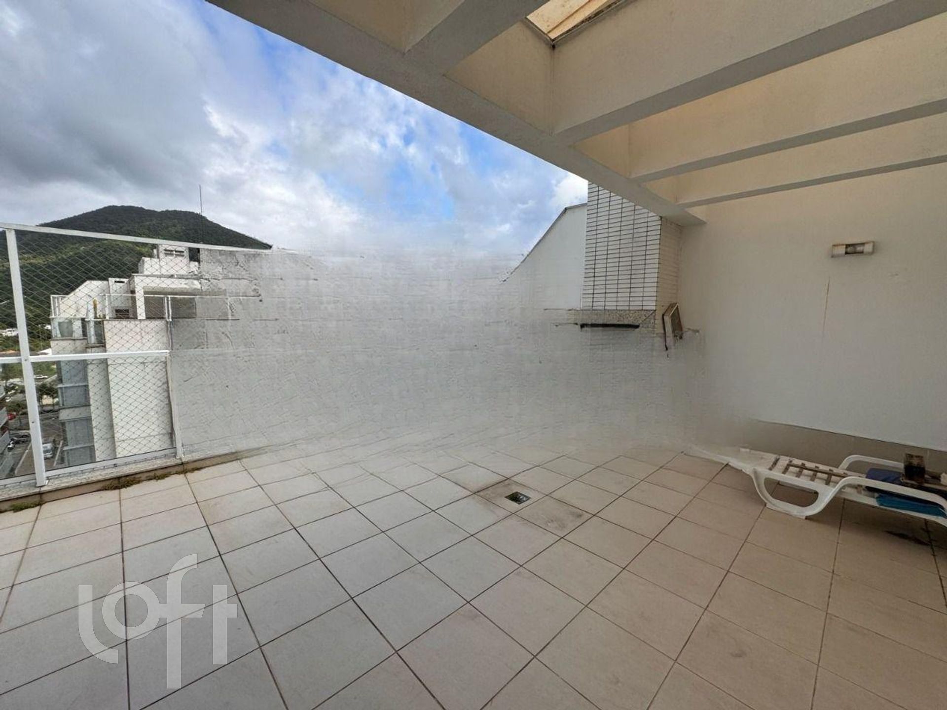 Apartamento à venda com 3 quartos, 146m² - Foto 1