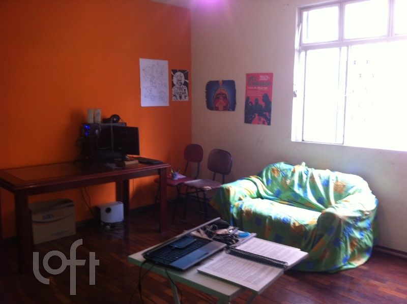 Apartamento à venda com 3 quartos, 101m² - Foto 1