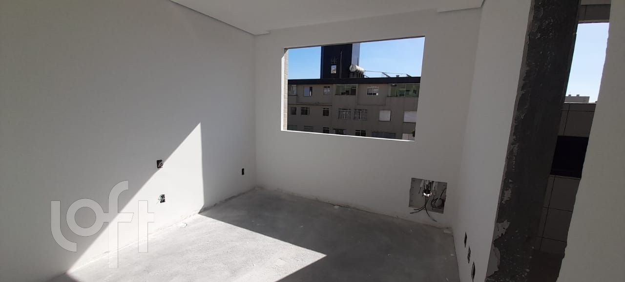 Apartamento à venda com 3 quartos, 249m² - Foto 17