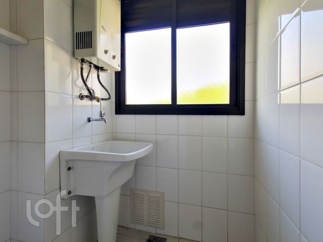 Apartamento com 43m², 1 dormitório, Floresta em Porto Alegre