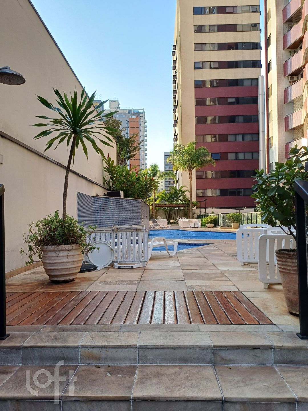 Apartamento à venda com 2 quartos, 83m² - Foto 32