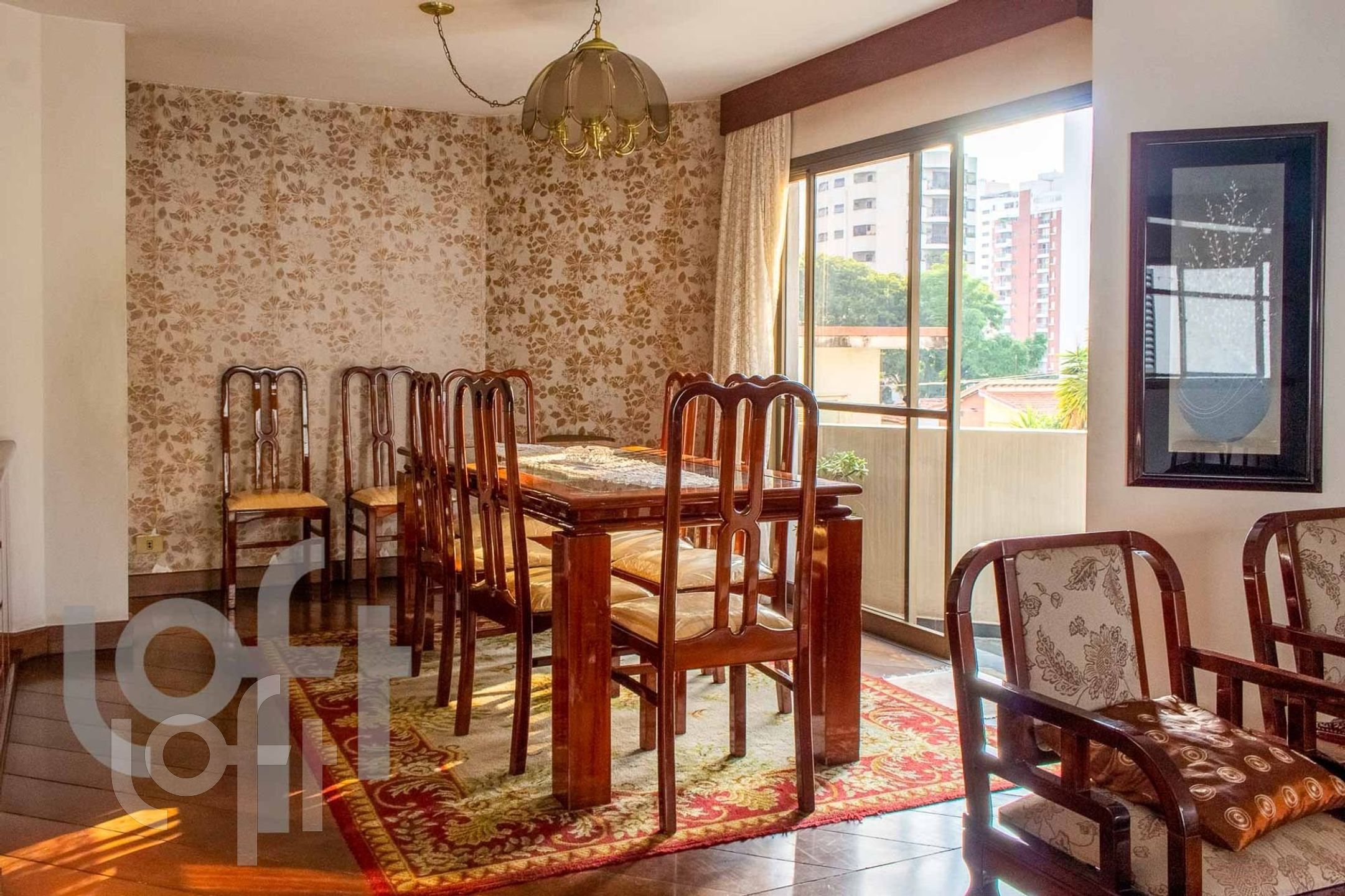 Apartamento à venda com 3 quartos, 160m² - Foto 1