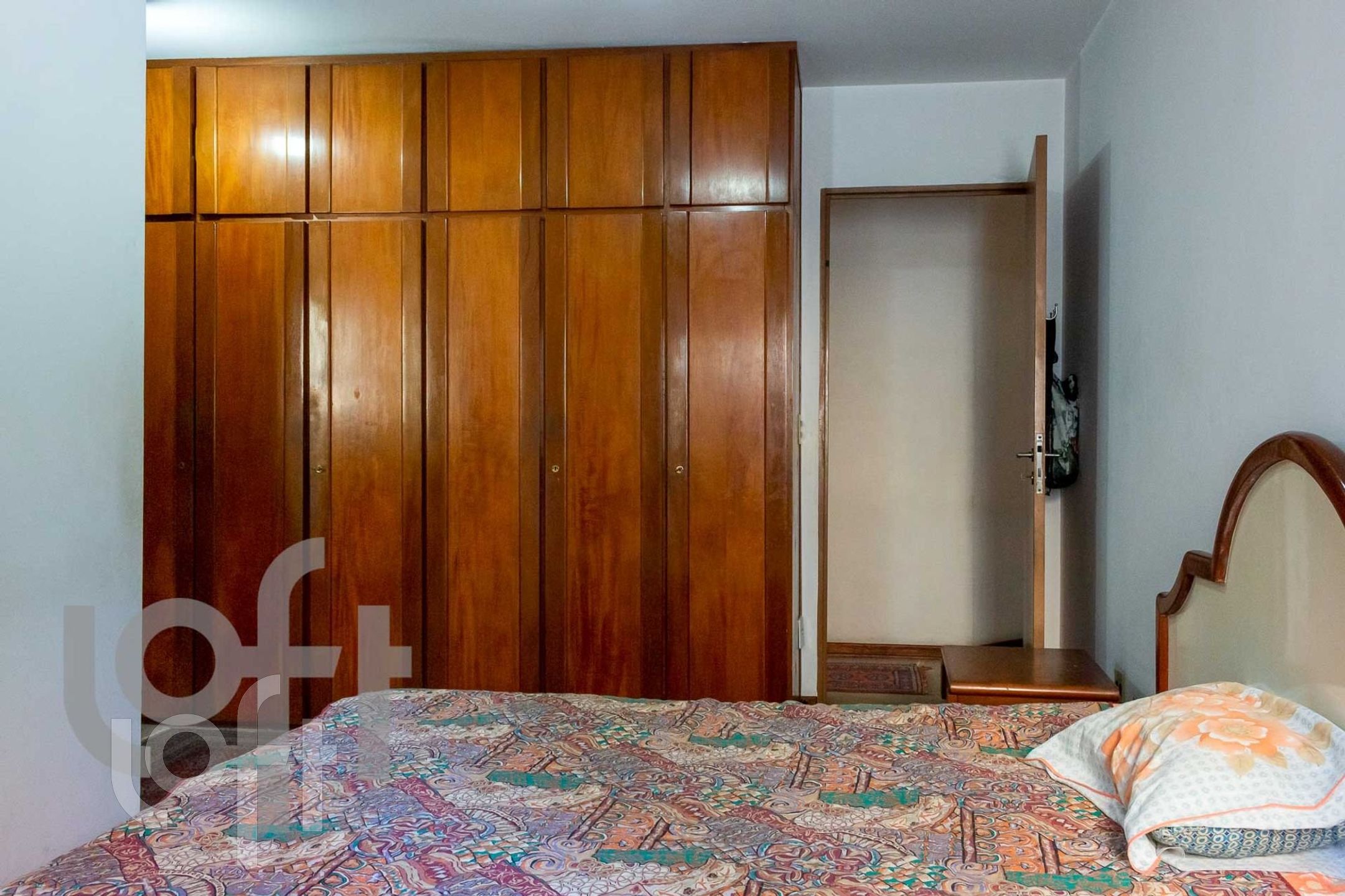 Apartamento à venda com 3 quartos, 160m² - Foto 12