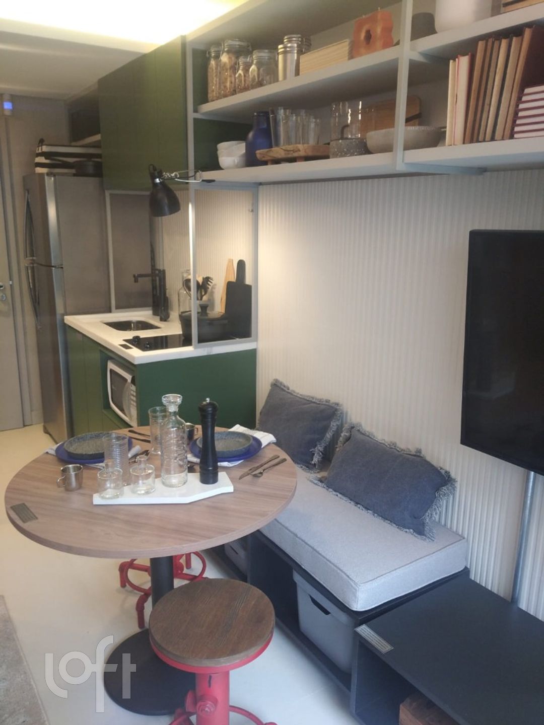 Apartamento à venda com 2 quartos, 40m² - Foto 2