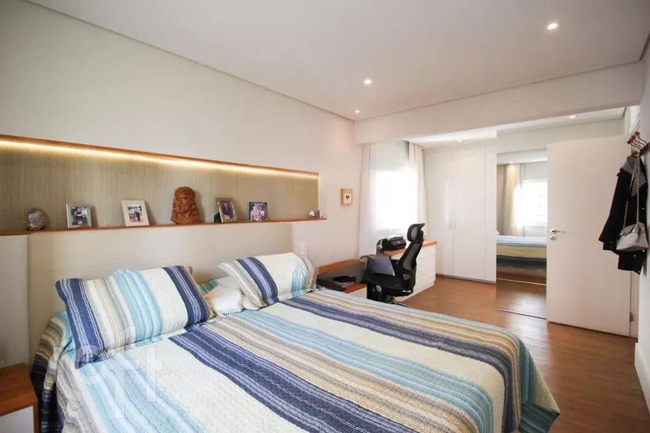 Apartamento à venda com 2 quartos, 130m² - Foto 6