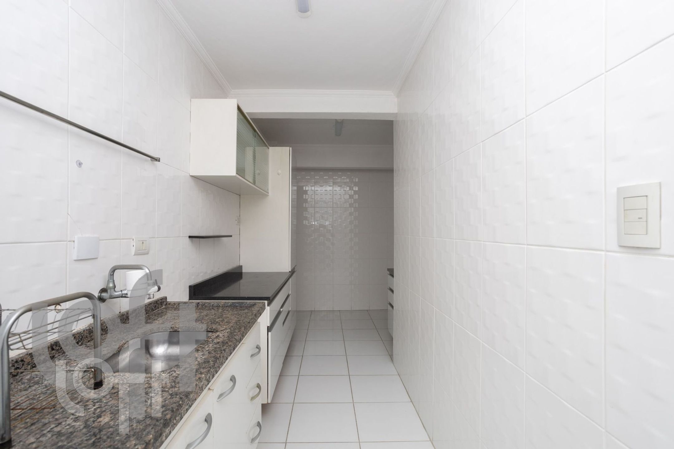 Apartamento à venda com 1 quarto, 71m² - Foto 18