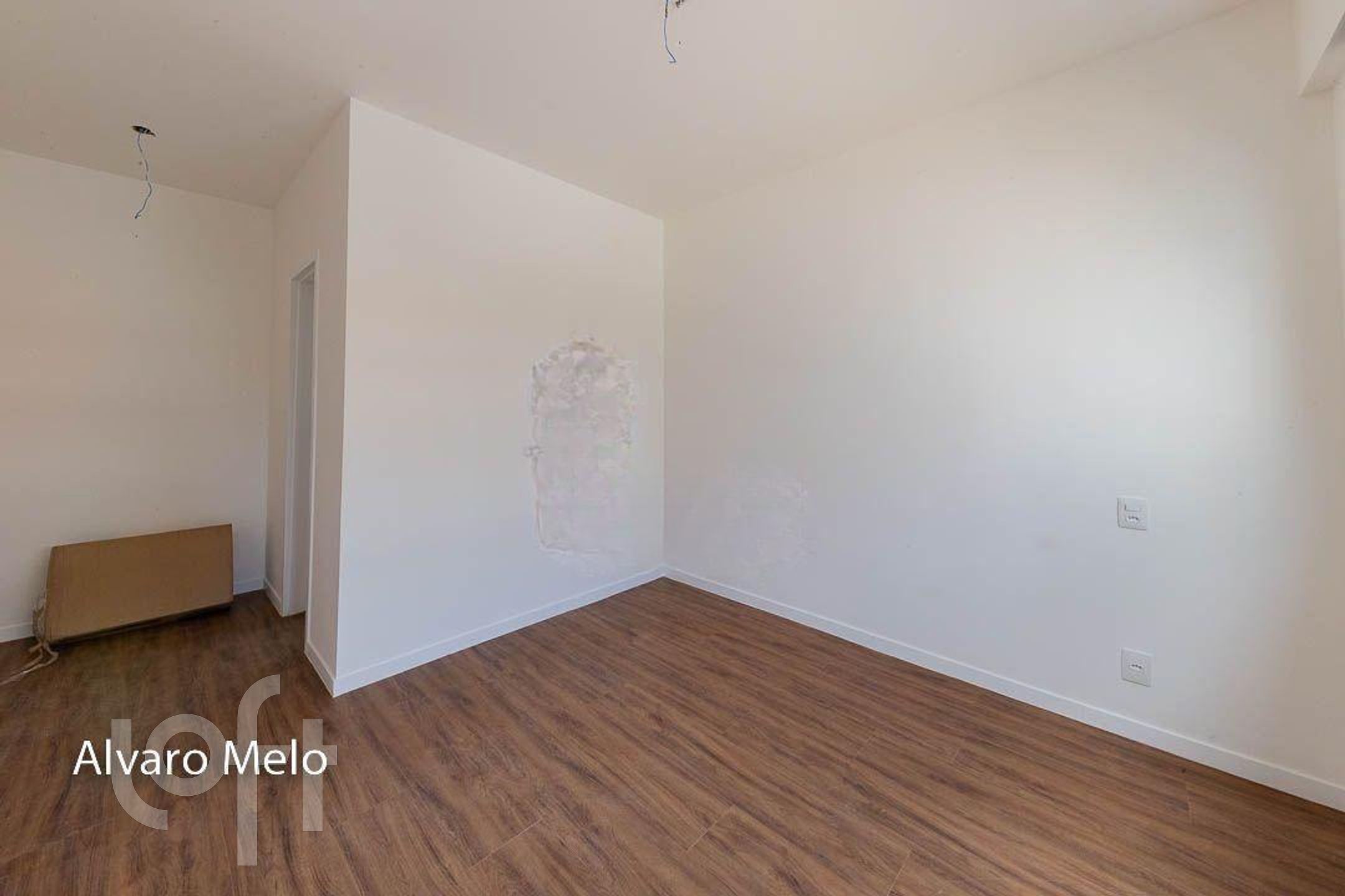 Apartamento à venda com 3 quartos, 77m² - Foto 8