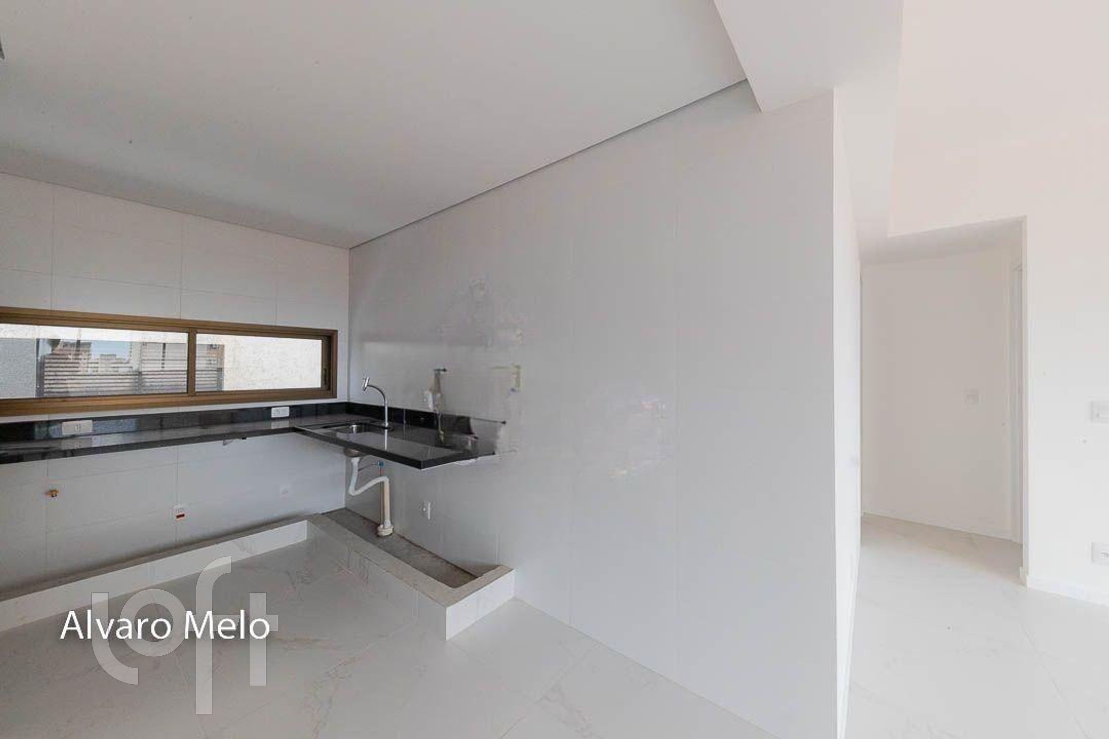 Apartamento à venda com 3 quartos, 77m² - Foto 4