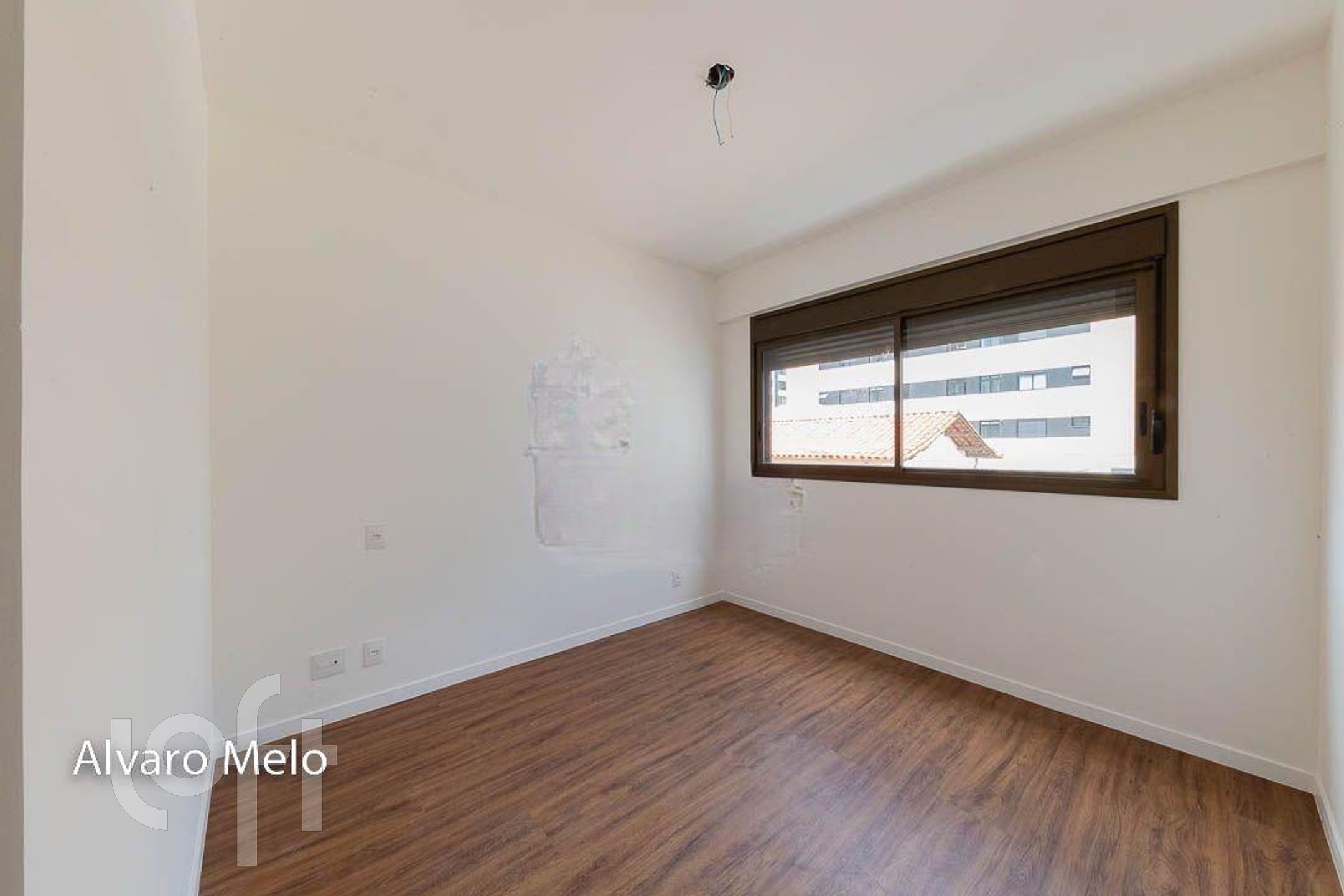 Apartamento à venda com 3 quartos, 77m² - Foto 10