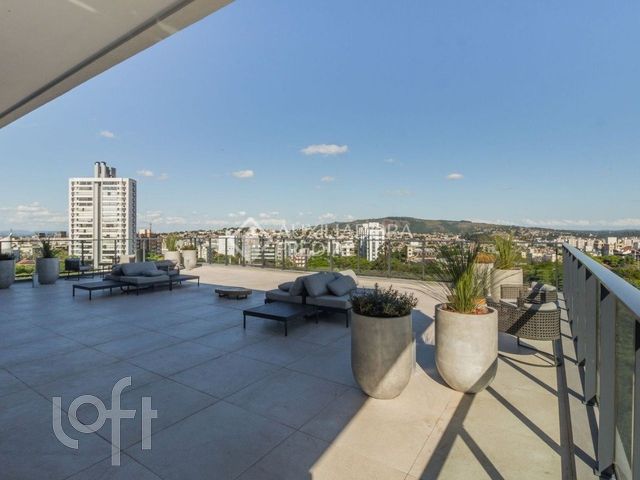 Apartamento com 49m², 1 dormitório, 1 suíte, 1 vaga, Petrópolis em Porto Alegre