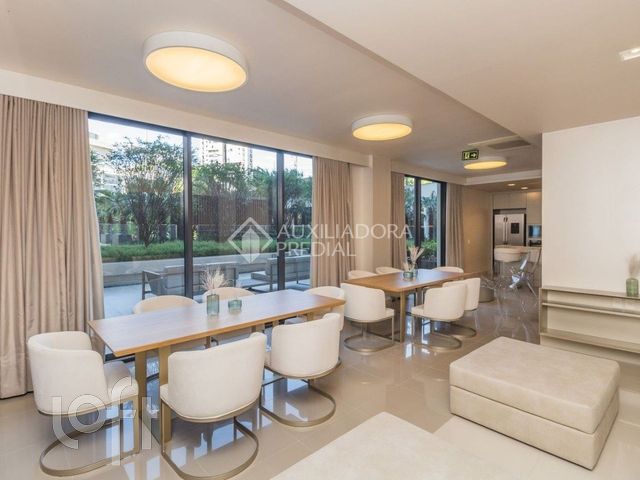 Apartamento com 49m², 1 dormitório, 1 suíte, 1 vaga, Petrópolis em Porto Alegre